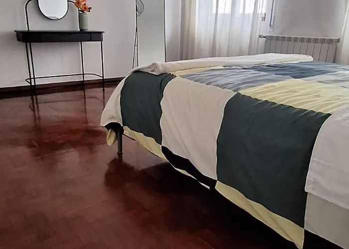 Casa Jose E Maria - Moradia Espacosa Com Jardim No Centro De Braga